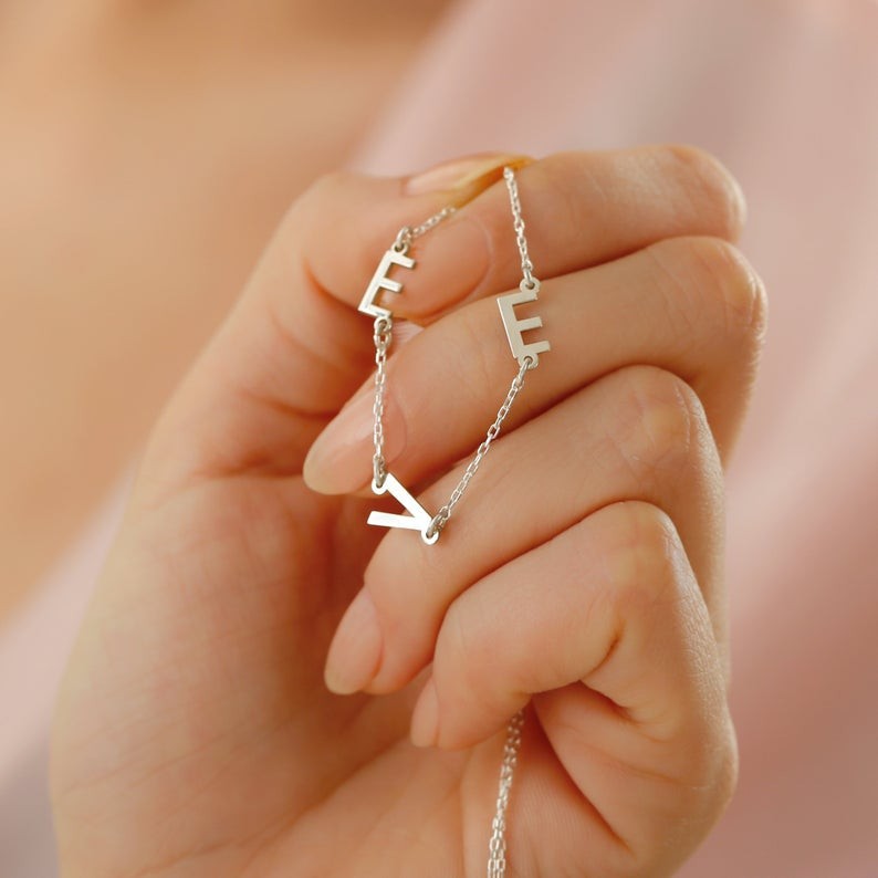 Personalized 26 English letter name necklace clavicle chain - MERGE.DAY.1.FREESTYLE