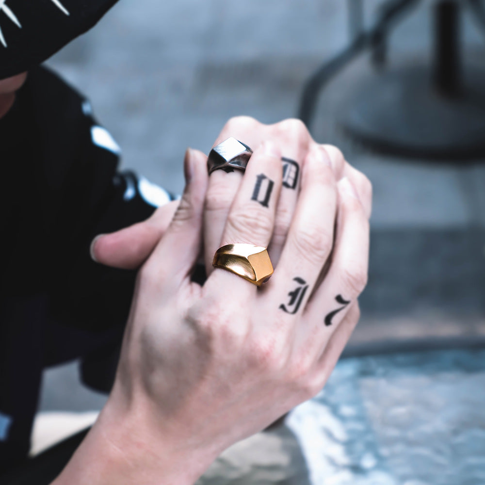 Minimalist geometric square diamond-shaped retro rings - MERGE.DAY.1.FREESTYLE