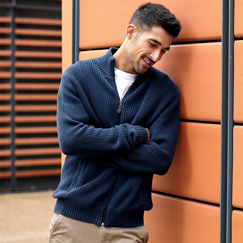 2024 half-high collar zipper sweater - MERGE.DAY.1.FREESTYLE