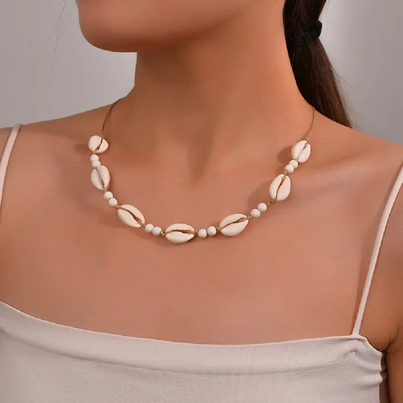 Shell beaded necklace braided chain choker - MERGE.DAY.1.FREESTYLE