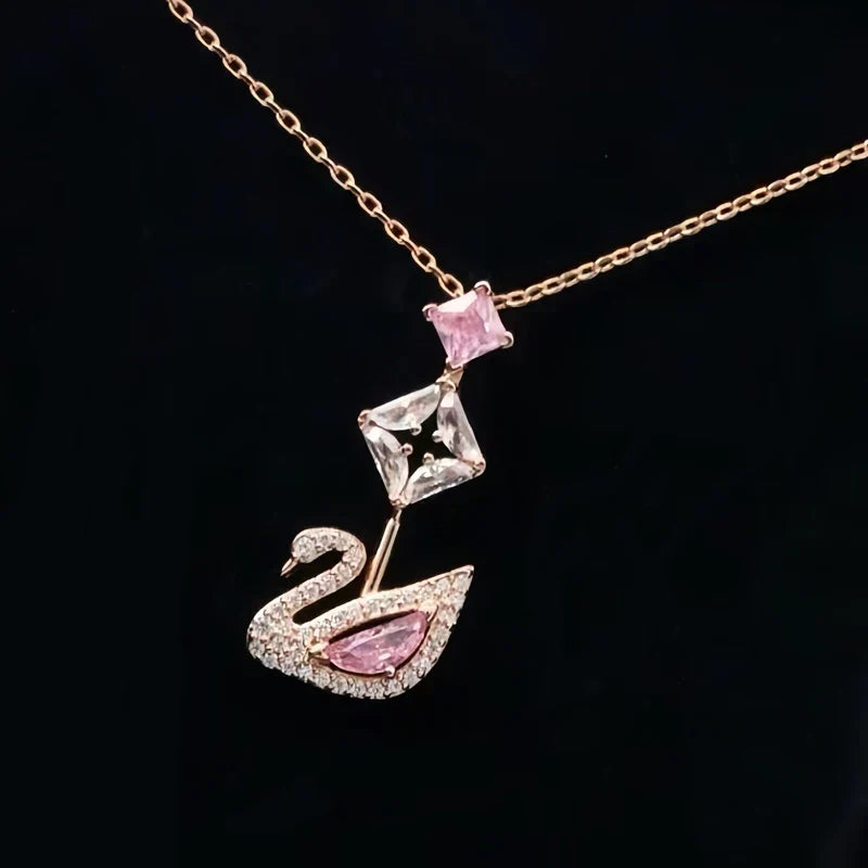 2024 fashion creative pink swan crystal necklace - MERGE.DAY.1.FREESTYLE