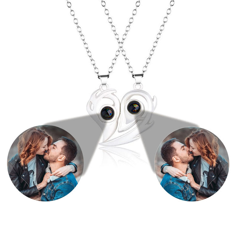 matching couples necklaces for Projection Photo Heart Magnetic Necklace - MERGE.DAY.1.FREESTYLE