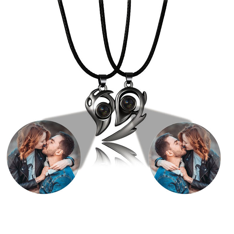 matching couples necklaces for Projection Photo Heart Magnetic Necklace - MERGE.DAY.1.FREESTYLE