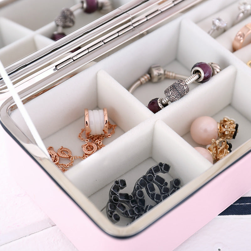 Leather makeup mirror for travel jewelry storage - MERGE.DAY.1.FREESTYLE