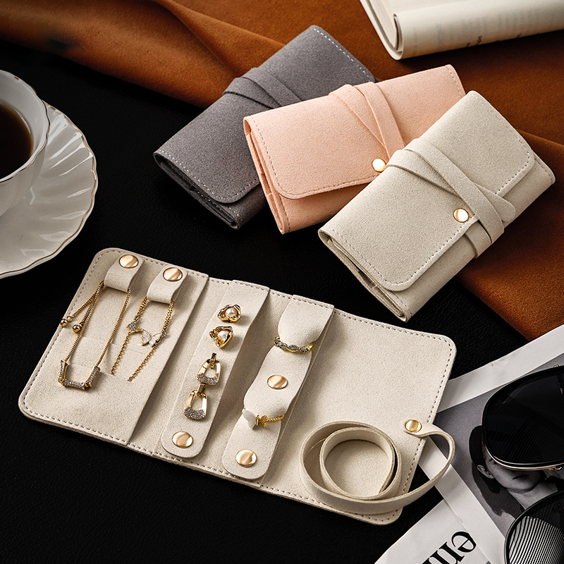 Portable multifunctional leather jewelry clutch bag - MERGE.DAY.1.FREESTYLE