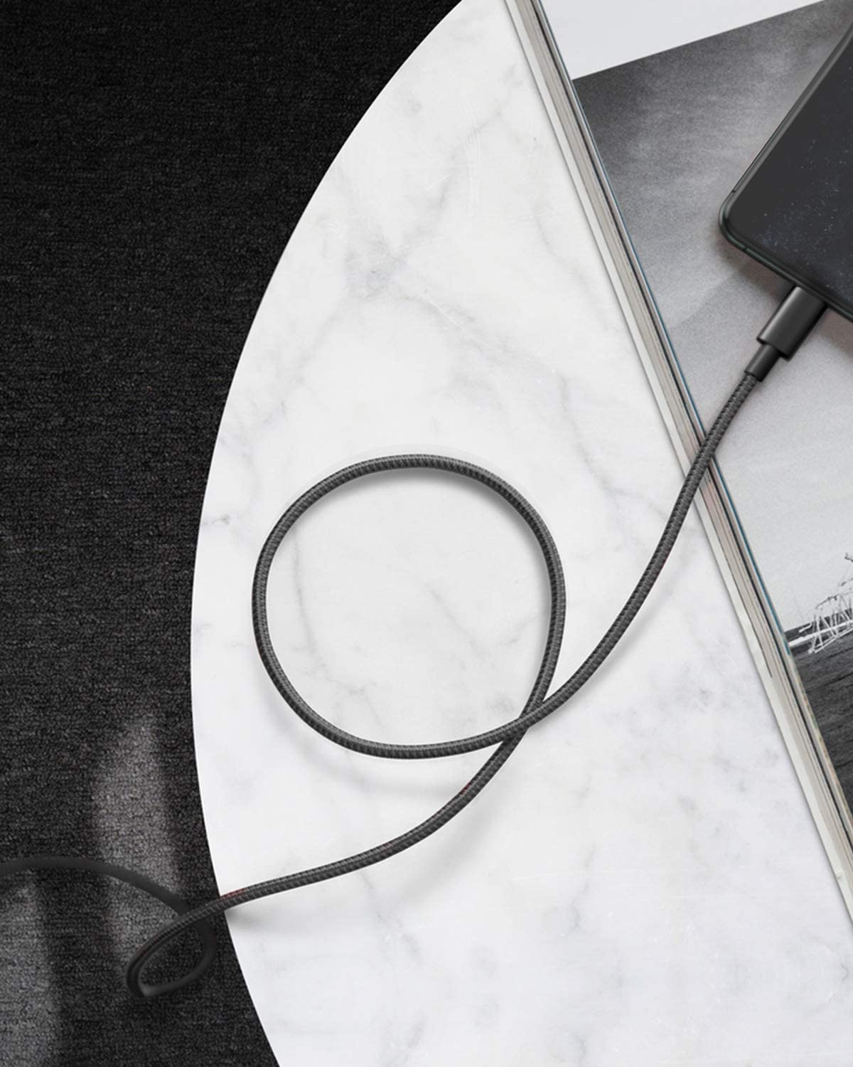 Anker <b>331</b> USB-C to Lightning Cable - MERGE.DAY.1.FREESTYLE