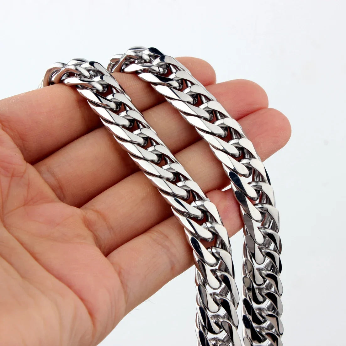 chunky silver necklace - MERGE.DAY.1.FREESTYLE