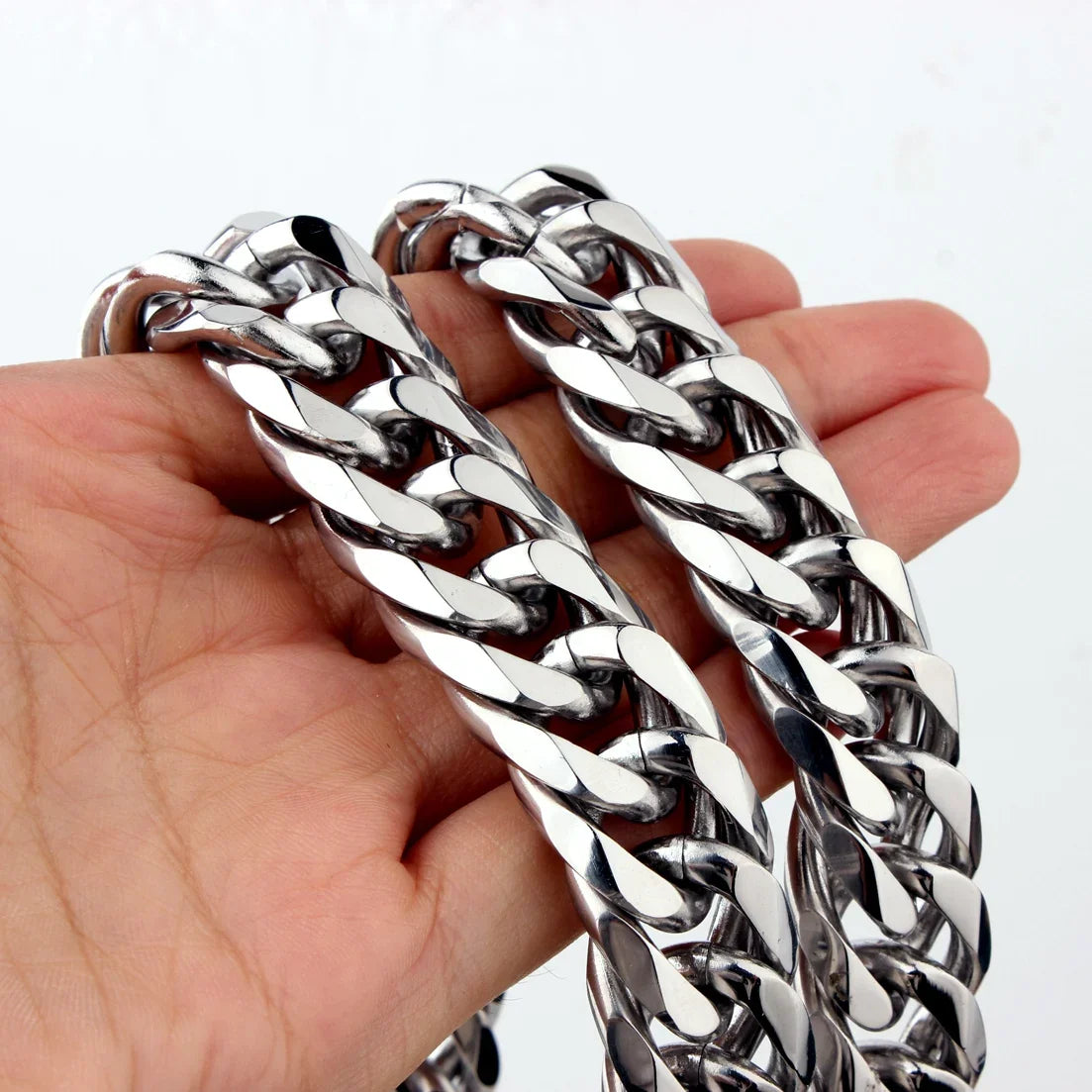 chunky silver necklace - MERGE.DAY.1.FREESTYLE