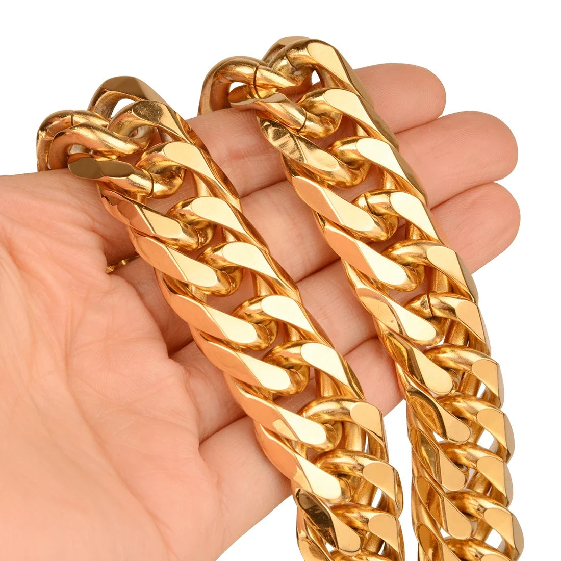 chunky gold necklace - MERGE.DAY.1.FREESTYLE