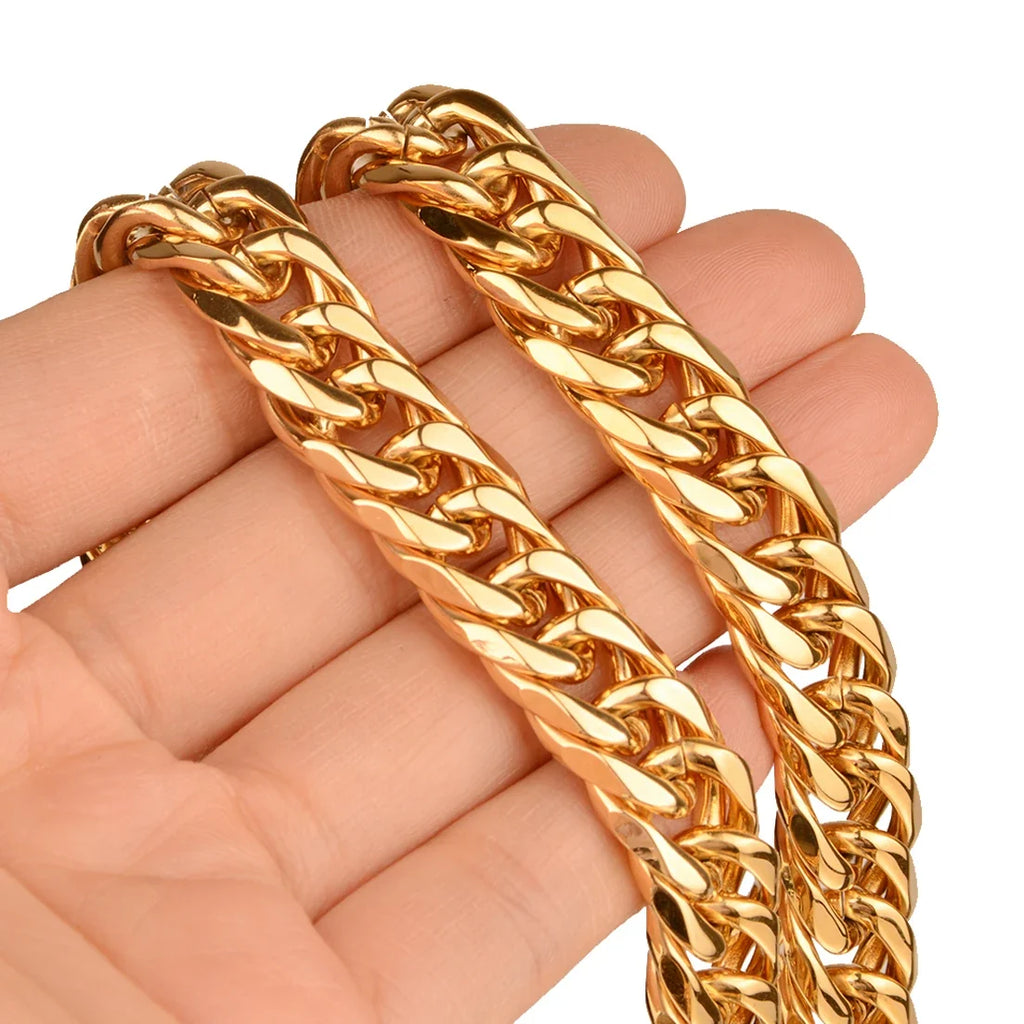 chunky gold necklace - MERGE.DAY.1.FREESTYLE