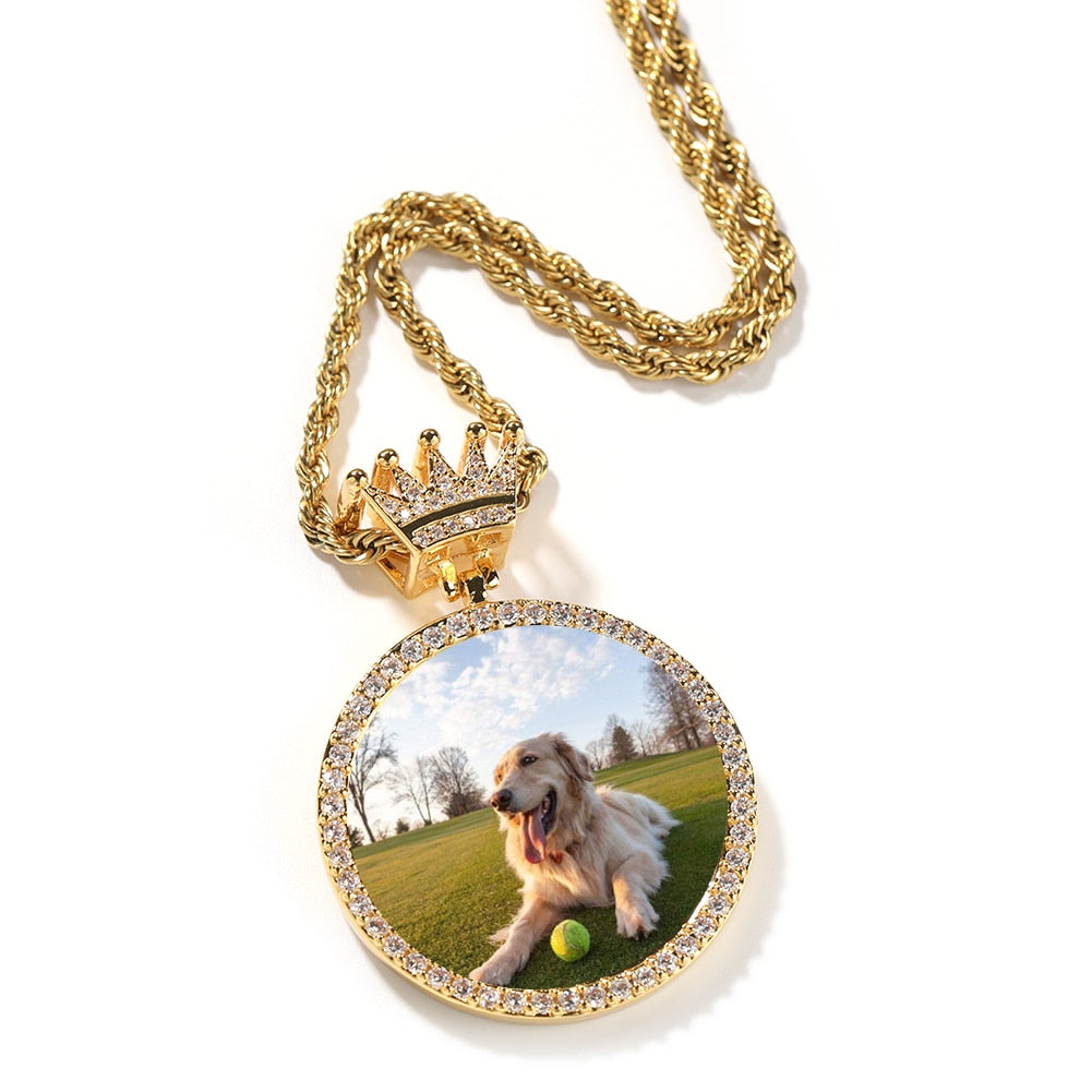 Crown Clasp Medallions Custom Photo Memory Round Pendant Engrave HipHop Jewlery - MERGE.DAY.1.FREESTYLE