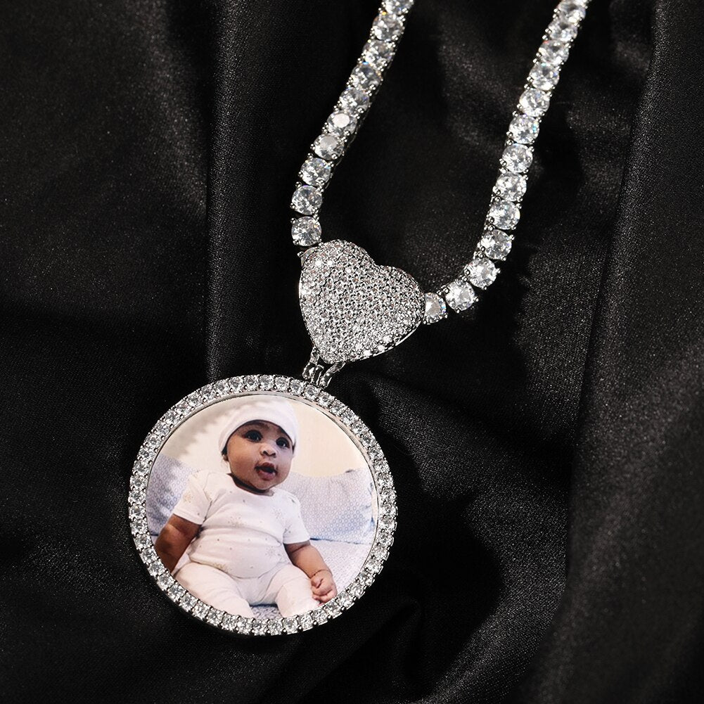 Round Heart Clasp Medallions Custom Photo Memory Pendant Engrave Name HipHop Jewlery - MERGE.DAY.1.FREESTYLE