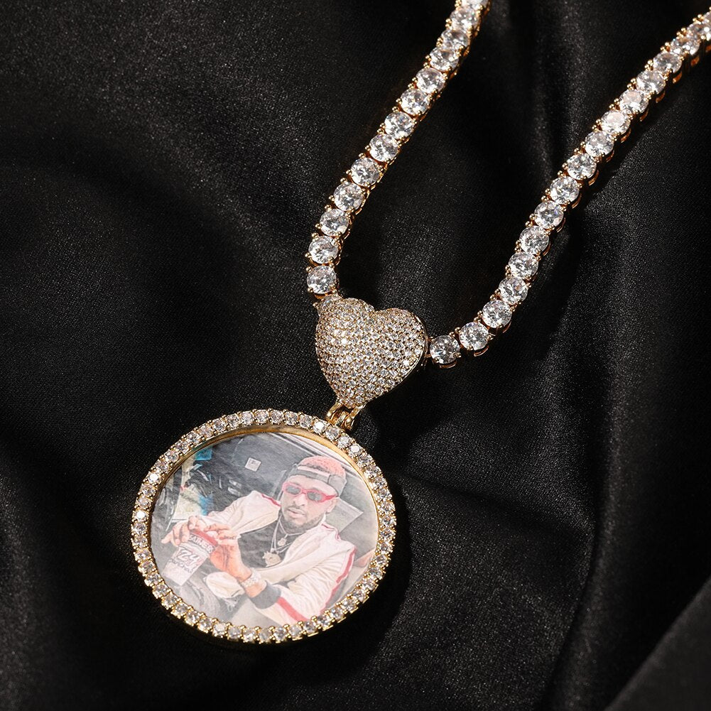 Round Heart Clasp Medallions Custom Photo Memory Pendant Engrave Name HipHop Jewlery - MERGE.DAY.1.FREESTYLE