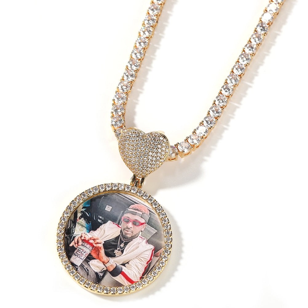 Round Heart Clasp Medallions Custom Photo Memory Pendant Engrave Name HipHop Jewlery - MERGE.DAY.1.FREESTYLE