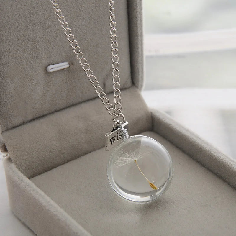 dandelion necklace - MERGE.DAY.1.FREESTYLE