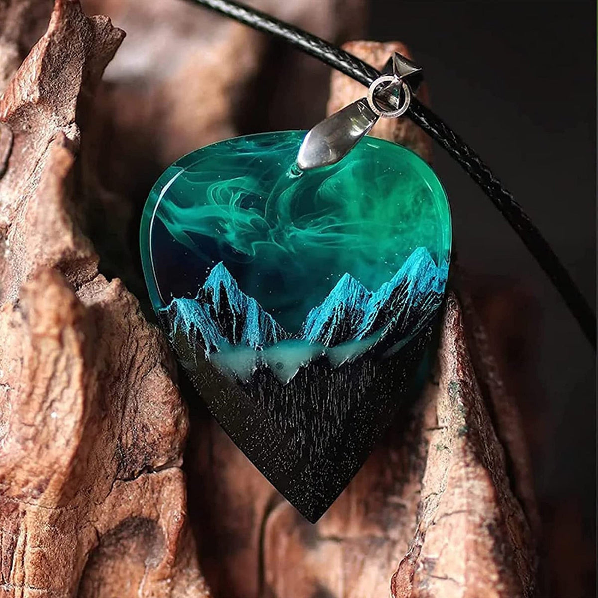 Epoxy Resin Necklace Wooden Pendant Mountains Heart Pendants Paired - MERGE.DAY.1.FREESTYLE