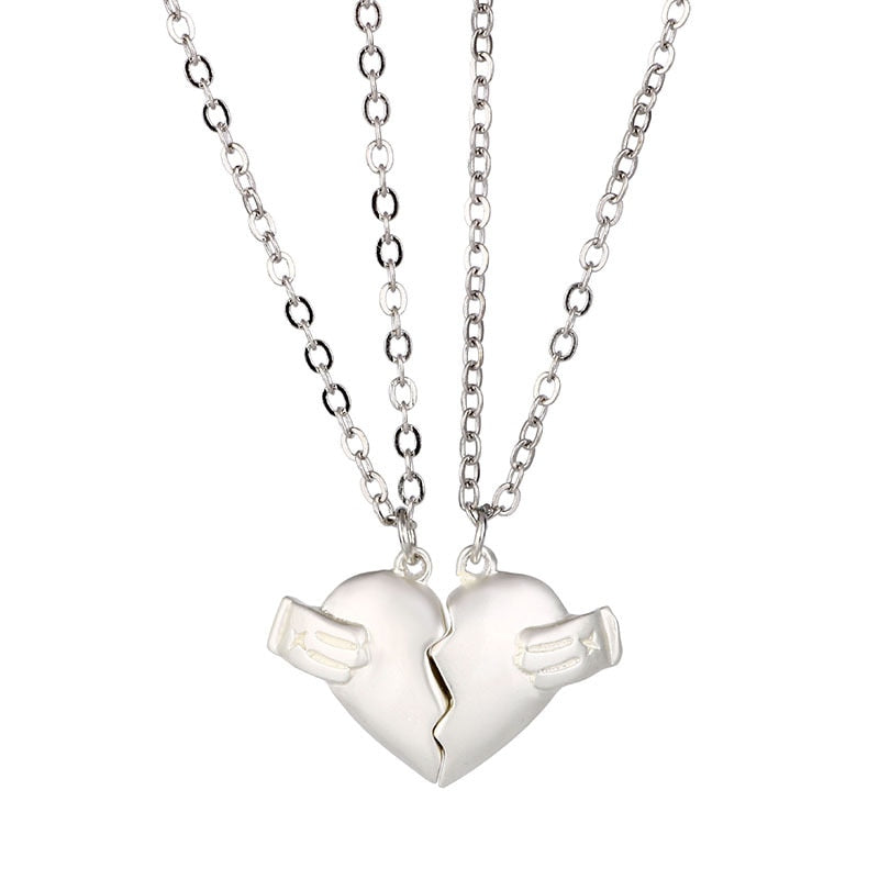 2Pcs Lovers Matching Heart Pendant Couple Magnetic Heart Pendant Necklace Couple Jewelry - MERGE.DAY.1.FREESTYLE