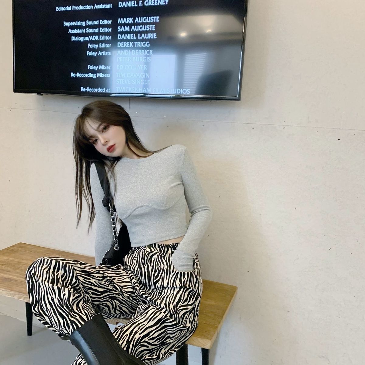 T-shirt Women Design Chest Type Crop Tops Aautumn New Skinny Long Sleeve - MERGE.DAY.1.FREESTYLE