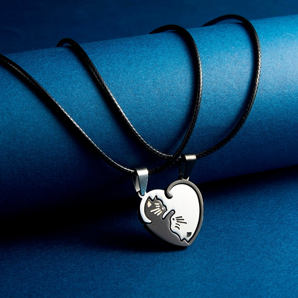 Black White Cat Stitching Necklace Friendship Heart Shape Gold White Cat Cute Couple Jewelry - MERGE.DAY.1.FREESTYLE