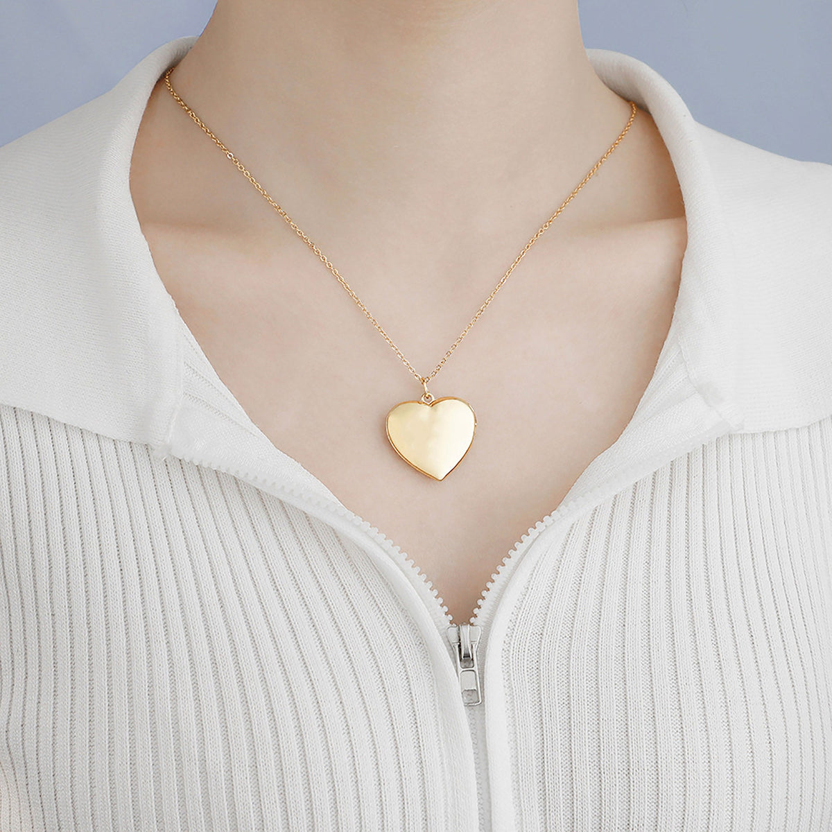 heart locket necklace - MERGE.DAY.1.FREESTYLE