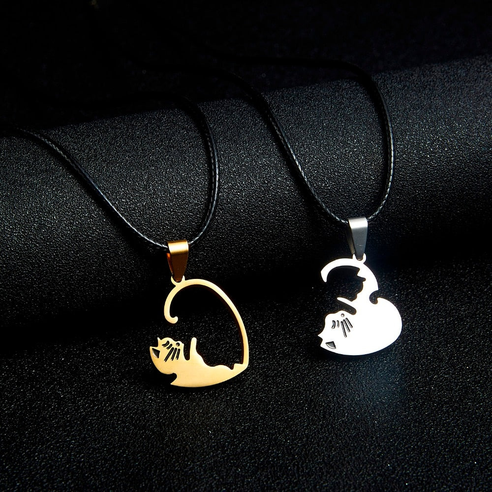Black White Cat Stitching Necklace Friendship Heart Shape Gold White Cat Cute Couple Jewelry - MERGE.DAY.1.FREESTYLE