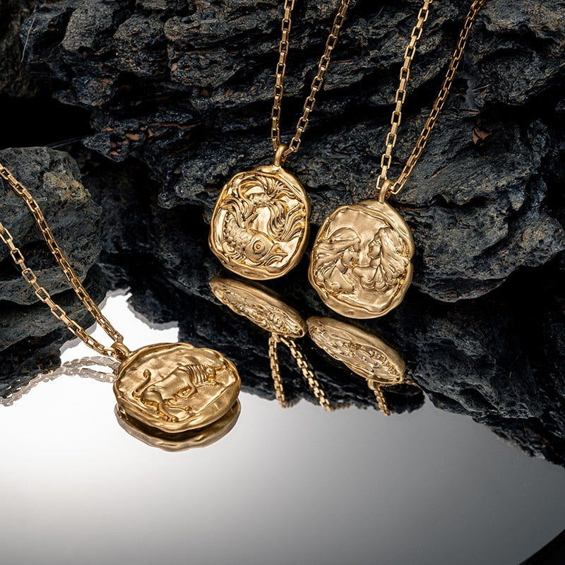 twelve zodiac signs necklace - MERGE.DAY.1.FREESTYLE