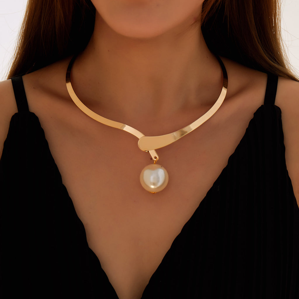 Water-wave Pearl Necklace For Women Charming Big Metal Geometric Statement Collar Necklace - MERGE.DAY.1.FREESTYLE