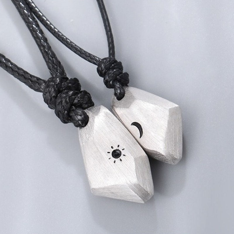 2Pcs Lovers Matching Friendship Faceted Sun Moon Pendant Couple Magnetic Necklace Jewelry - MERGE.DAY.1.FREESTYLE