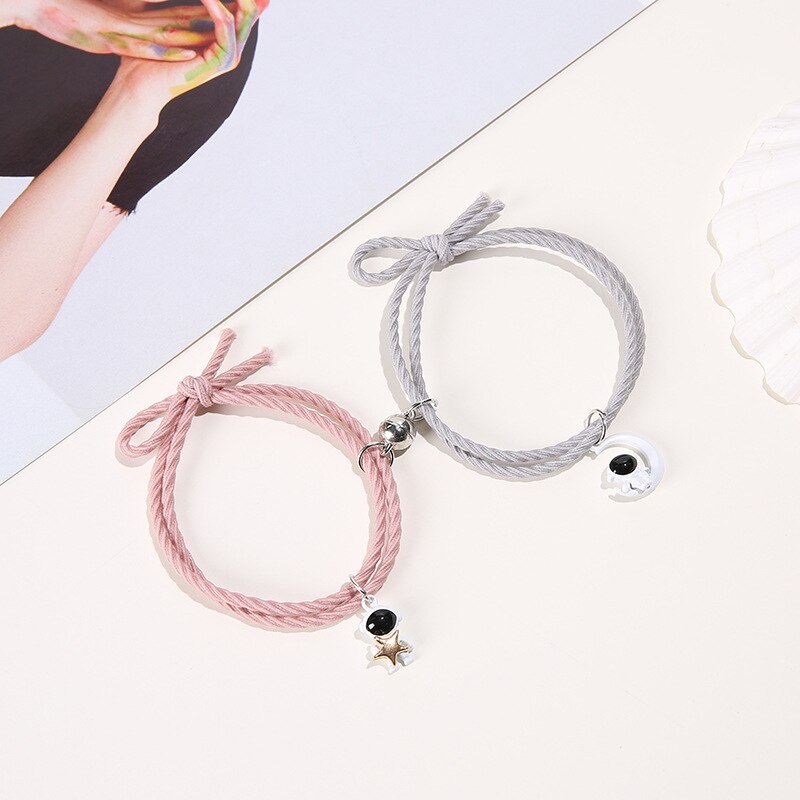2Pcs/ Set Cartoon Magnetic Couple Bracelets with Moon Robots Pendant - MERGE.DAY.1.FREESTYLE