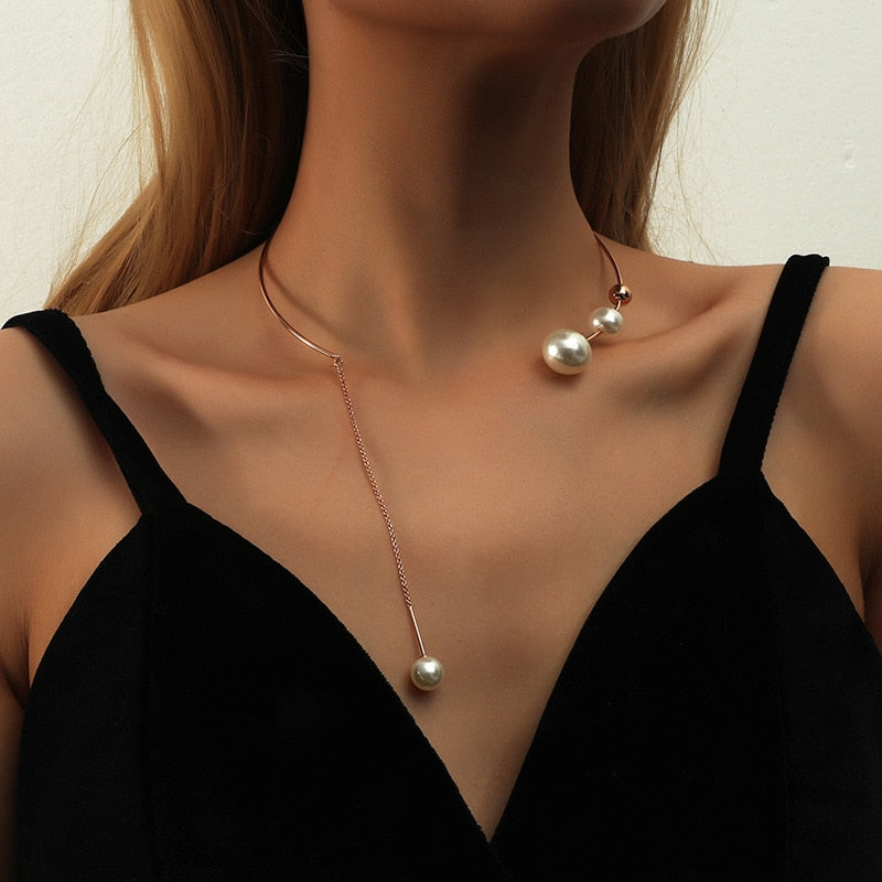 Water-wave Pearl Necklace For Women Charming Big Metal Geometric Statement Collar Necklace - MERGE.DAY.1.FREESTYLE