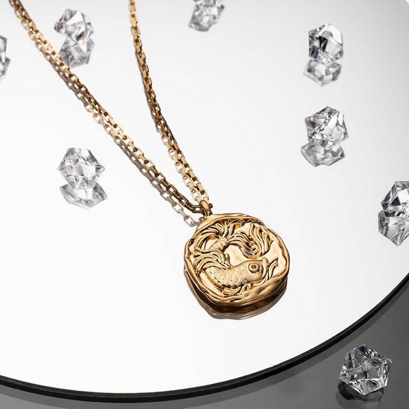 twelve zodiac signs necklace - MERGE.DAY.1.FREESTYLE