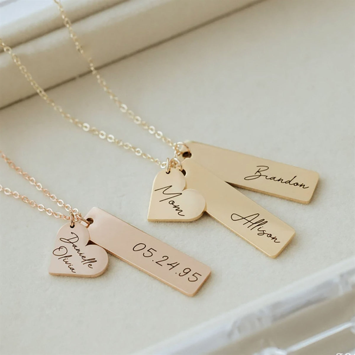 Heart-shaped Necklace Personalized Engraved Name Text Pendant - MERGE.DAY.1.FREESTYLE