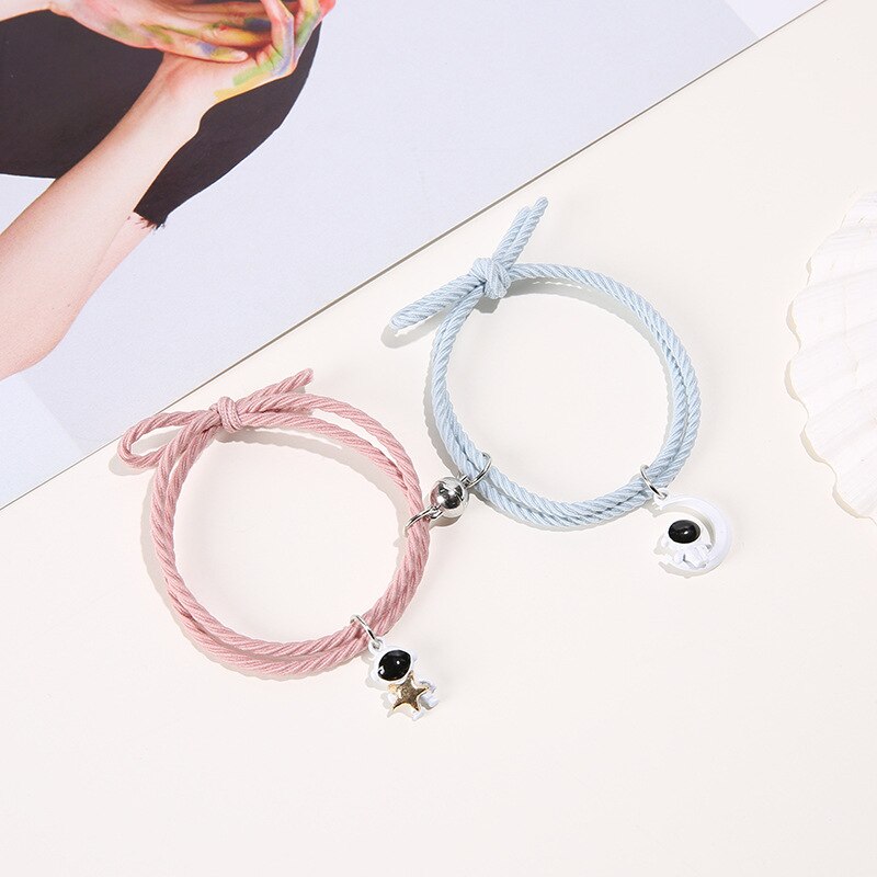 2Pcs/ Set Cartoon Magnetic Couple Bracelets with Moon Robots Pendant - MERGE.DAY.1.FREESTYLE