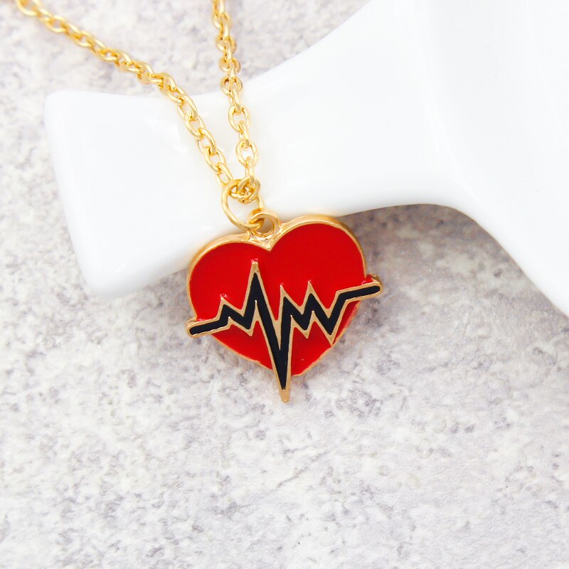Red Heart Necklace Black/White Color Heartbeat Wave Heart Pendant Necklace - MERGE.DAY.1.FREESTYLE