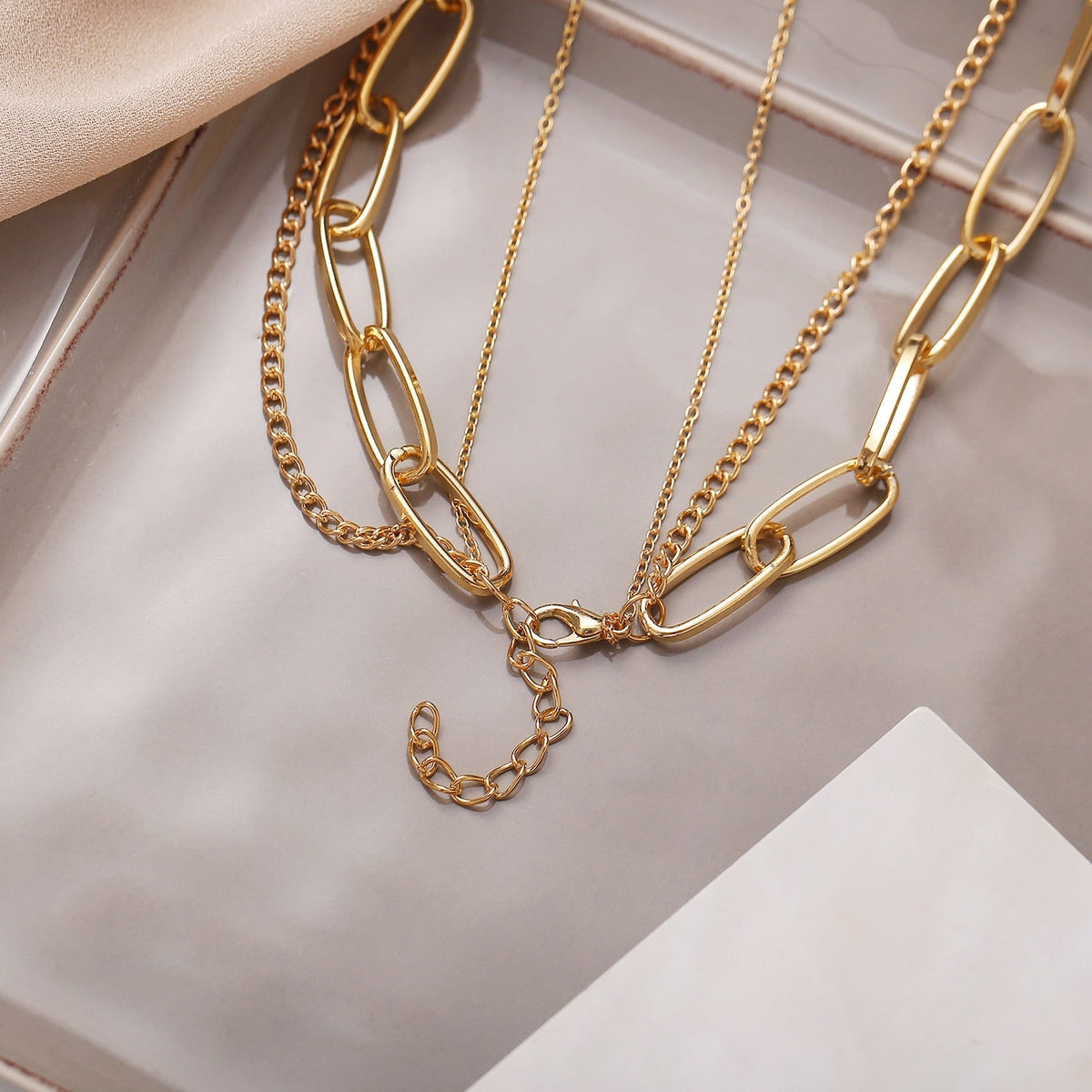 Multi Layer Lock Portrait Pendants Necklaces For Women Gold Metal Key Heart Necklace - MERGE.DAY.1.FREESTYLE