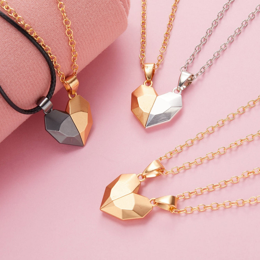 2Pcs Punk Heart Pendant Couple Necklace Lover Distance Faceted Magnetic Necklace - MERGE.DAY.1.FREESTYLE