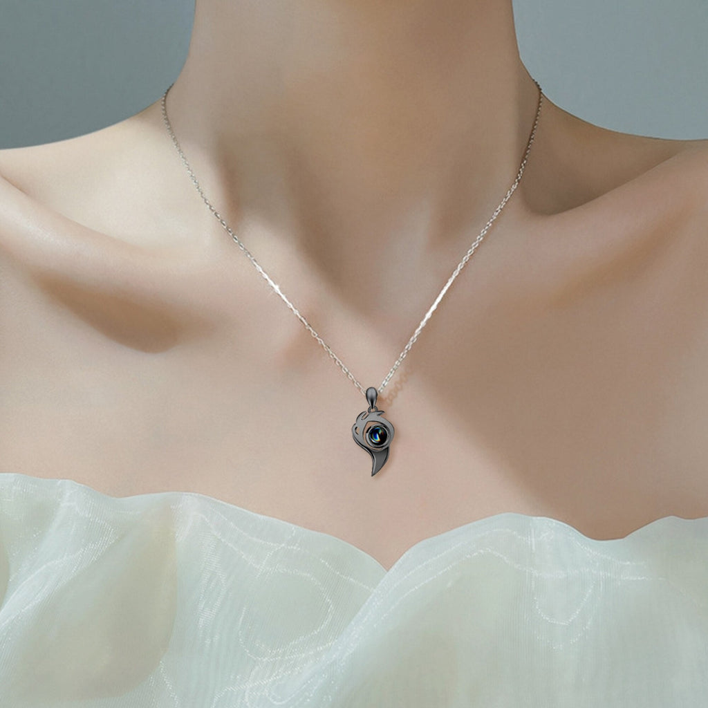 One Pair Magnetic Flame Heart Shaped Custom 100 languages Name Projection Couples Necklaces - MERGE.DAY.1.FREESTYLE