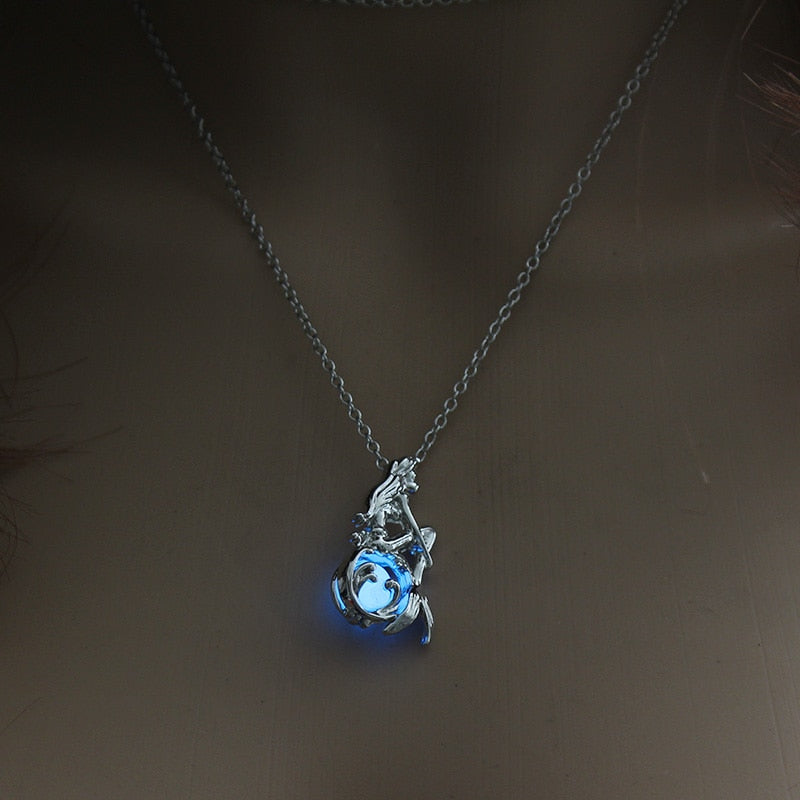Hollow Luminous Stone Gem Charm Jewelry Pendant Necklace Gifts - MERGE.DAY.1.FREESTYLE