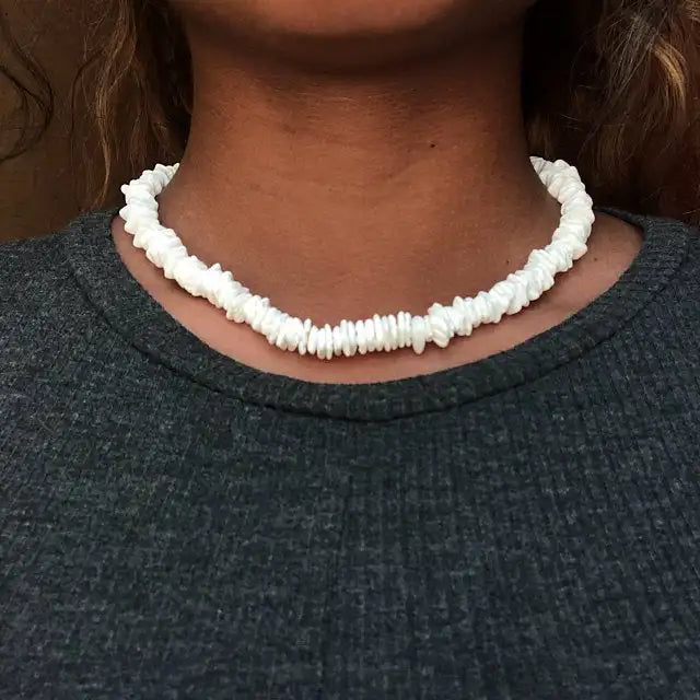 Bohemian Hawaii Puka White Clam Chips Shell Necklace - MERGE.DAY.1.FREESTYLE