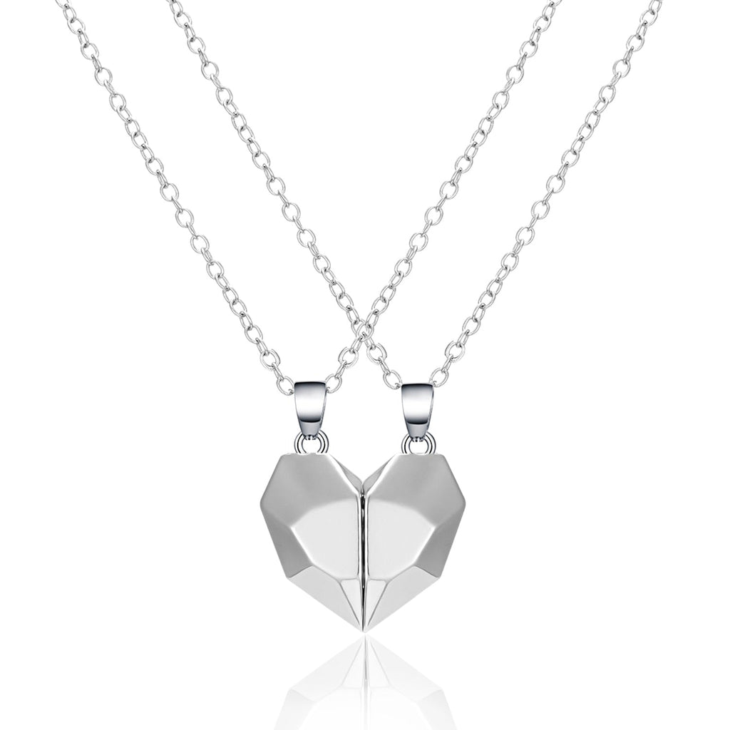 2Pcs Punk Heart Pendant Couple Necklace Lover Distance Faceted Magnetic Necklace - MERGE.DAY.1.FREESTYLE