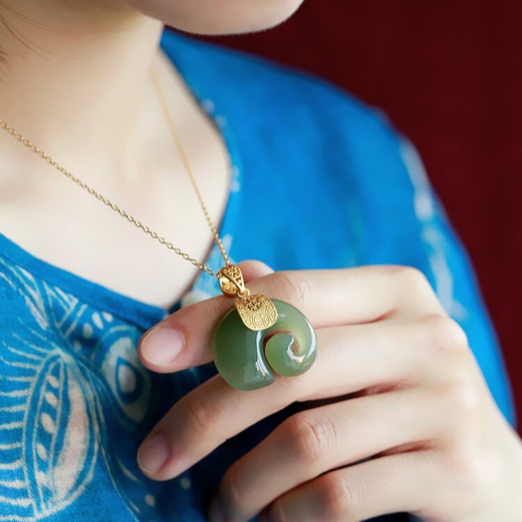 Vintage White Hetian Jade Elephant Pendant 18K Gold Plated Chain Necklace - MERGE.DAY.1.FREESTYLE