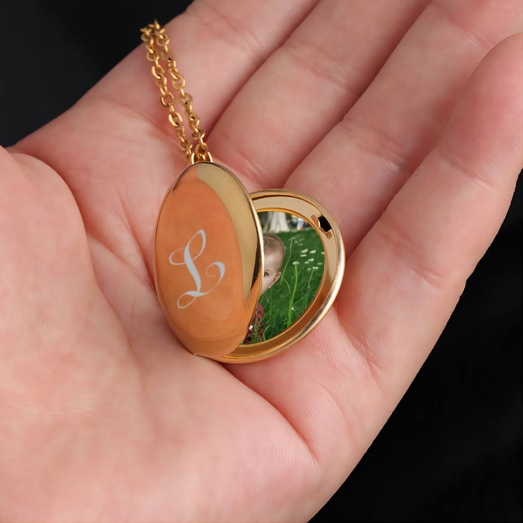 Wedding Gift For Couple Custom Color Photo Round Locket Necklaces Pendant - MERGE.DAY.1.FREESTYLE