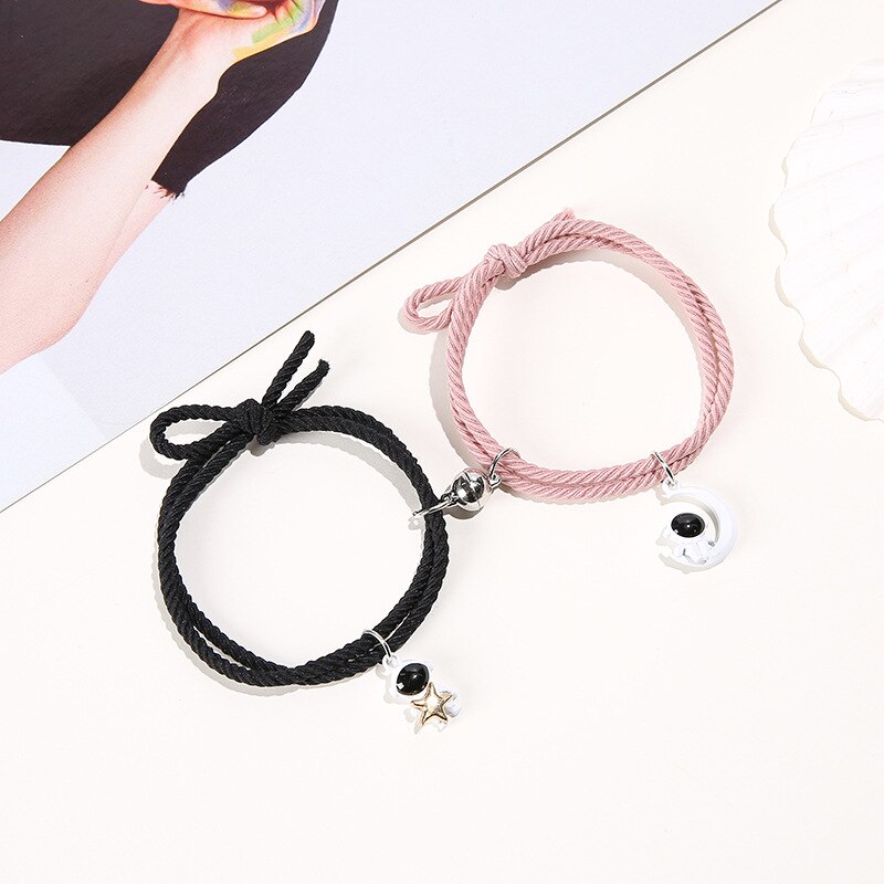 2Pcs/ Set Cartoon Magnetic Couple Bracelets with Moon Robots Pendant - MERGE.DAY.1.FREESTYLE