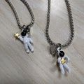 2Pcs Magnetic Couple Necklace Astronaut Pendant Heart Star Choker Valentine's Day Gift - MERGE.DAY.1.FREESTYLE