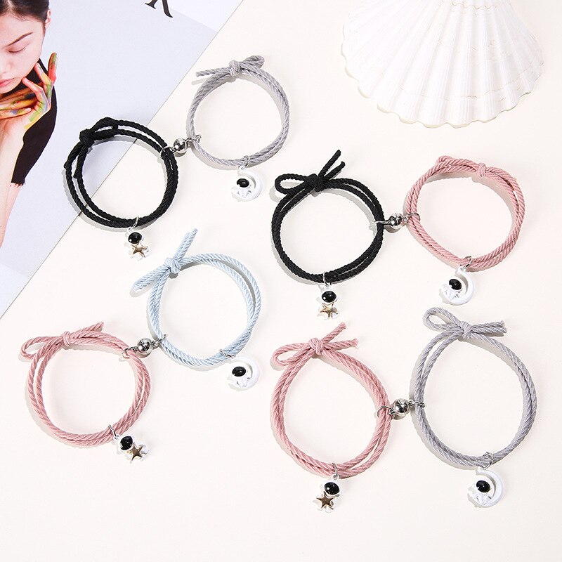 2Pcs/ Set Cartoon Magnetic Couple Bracelets with Moon Robots Pendant - MERGE.DAY.1.FREESTYLE