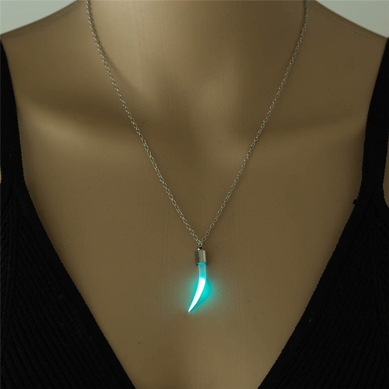 Chili Clavicle Chain Luminous Stone Metal Tooth Pendant Men and Women Personality Gift - MERGE.DAY.1.FREESTYLE