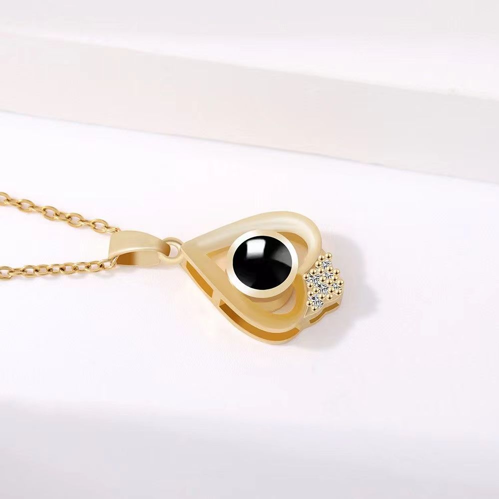 Simple clavicle projection necklace - MERGE.DAY.1.FREESTYLE