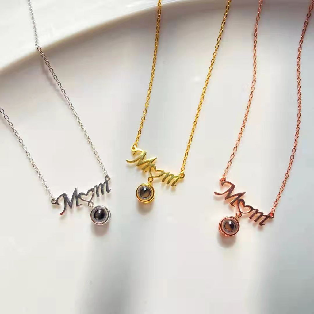 I love you love heart mom mother's Day projection Necklace - MERGE.DAY.1.FREESTYLE