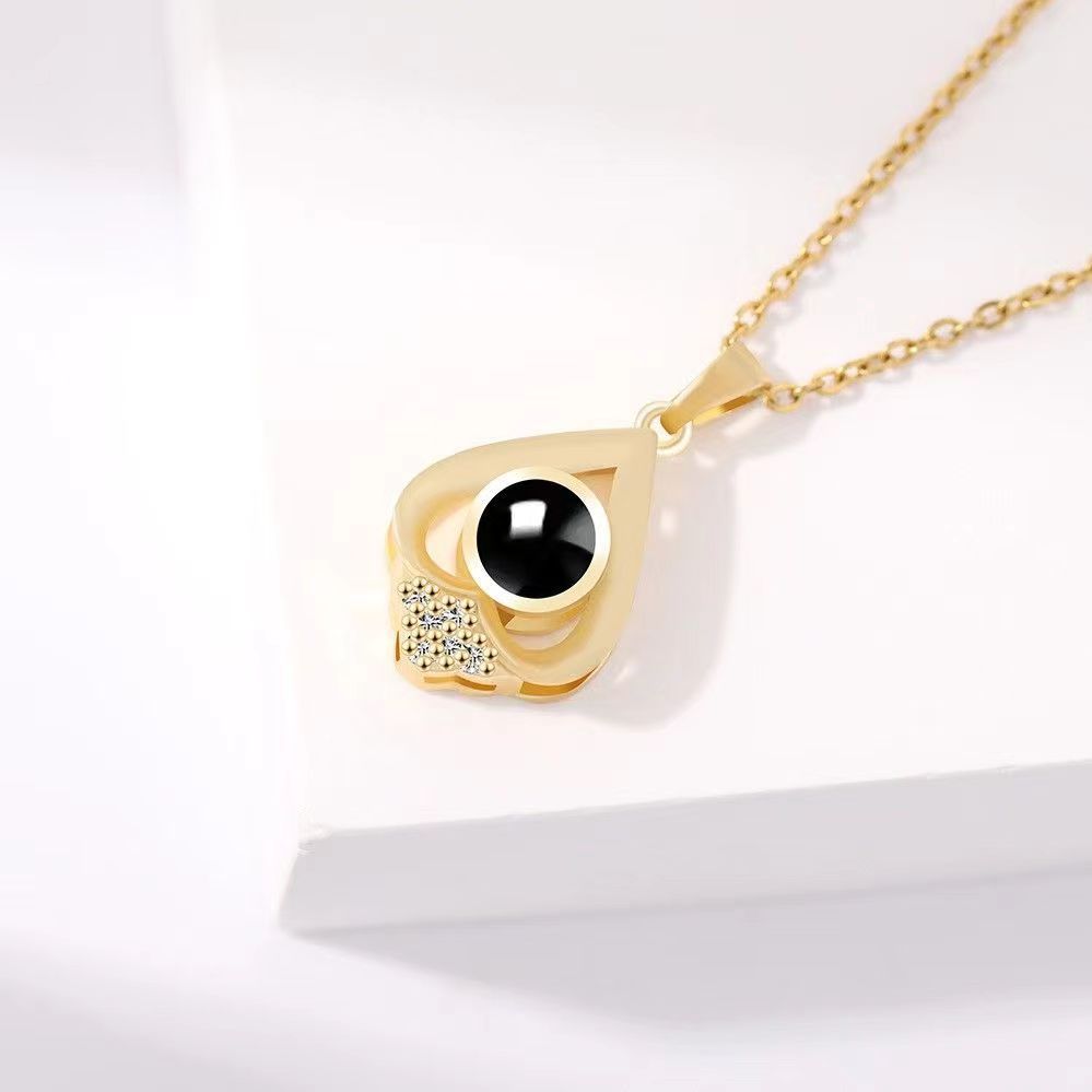 Simple clavicle projection necklace - MERGE.DAY.1.FREESTYLE