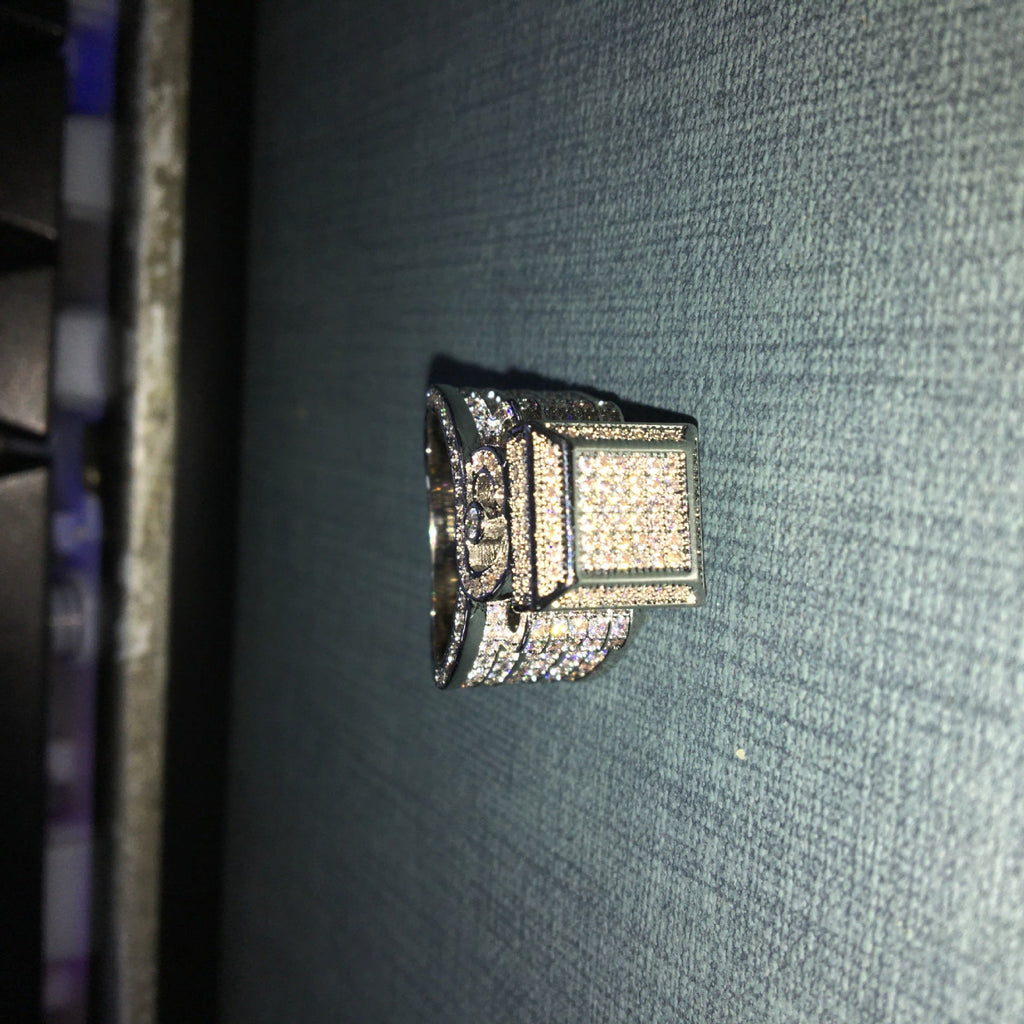 Hip-hop square diamond-encrusted couple ring - MERGE.DAY.1.FREESTYLE